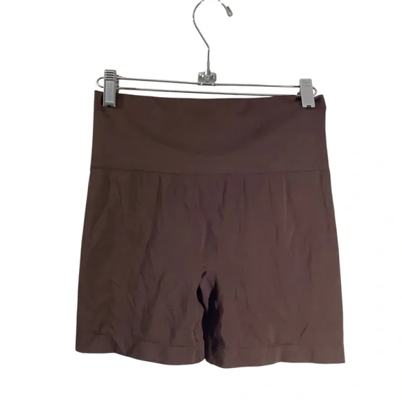 SKIMS Soft Smoothing Seamless Shorts Shapewear Fitted - Picture 2 of 5